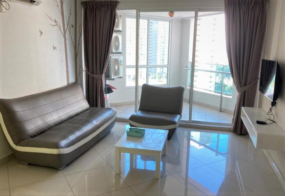 Mansion One Seaview Georgetown 2Br 6 Pax Apartment Ngoại thất bức ảnh